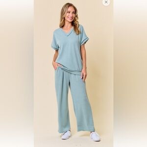 2 Piece Set
